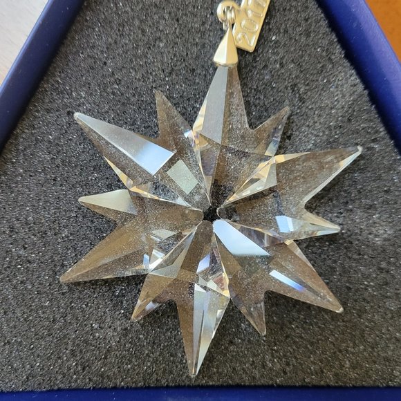 Swarovski Christmas Ornament 2017 Limited Edition - Picture 3 of 7